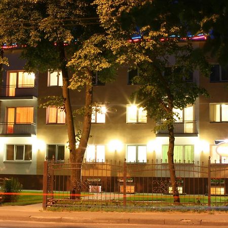 Tvirtove Lejlighed VNO Eksteriør billede